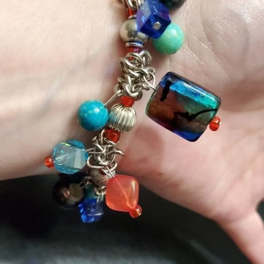 Silver tone beaded bracelet colorful 6.5